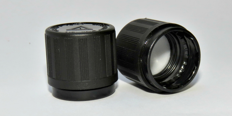 Gyerekzáras DIN 18 kupak 0,7, garanciazáras